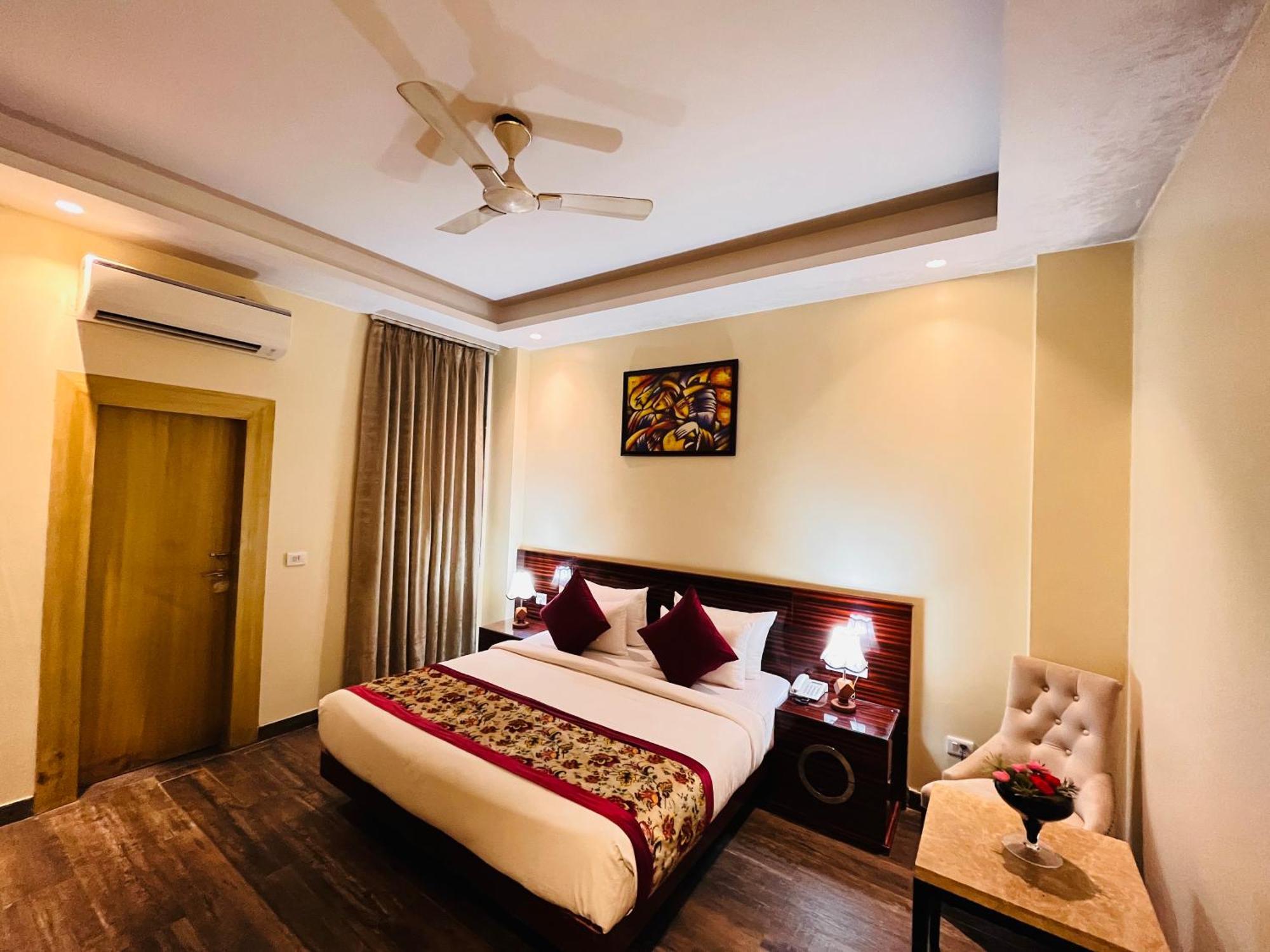 Hotel Banz Near Indira Gandhi Airport Delhi New Delhi Exterior foto