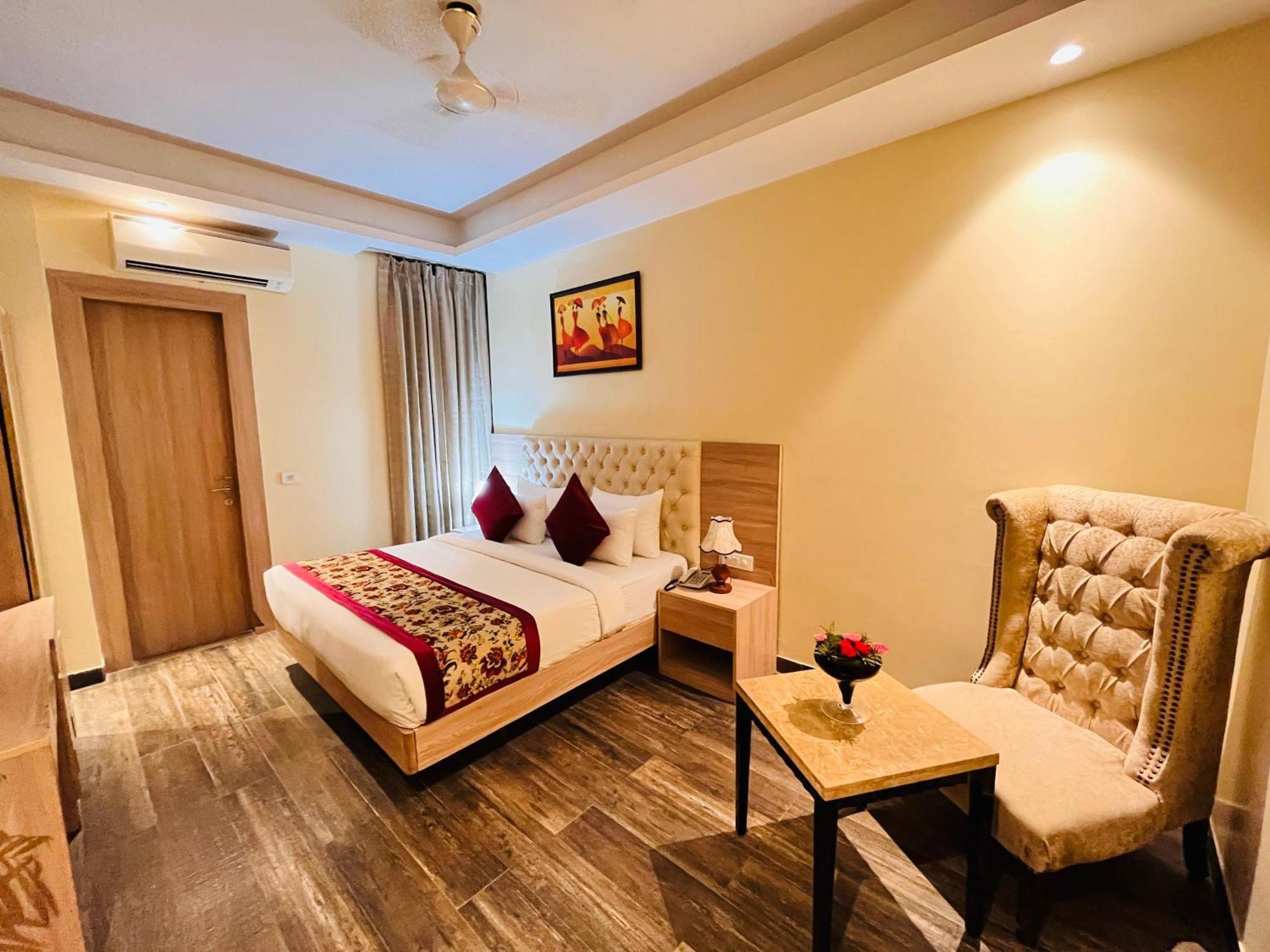 Hotel Banz Near Indira Gandhi Airport Delhi New Delhi Exterior foto